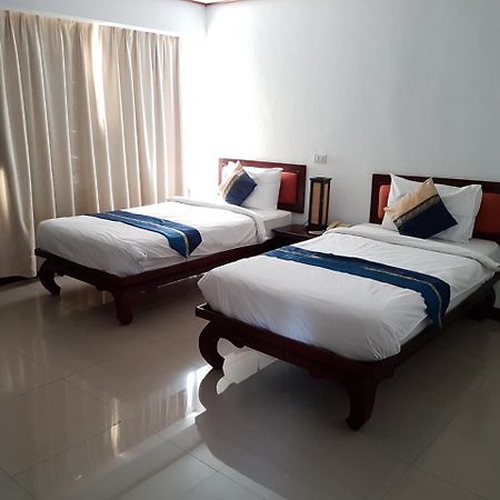Av Hotel Vientiane Exteriör bild