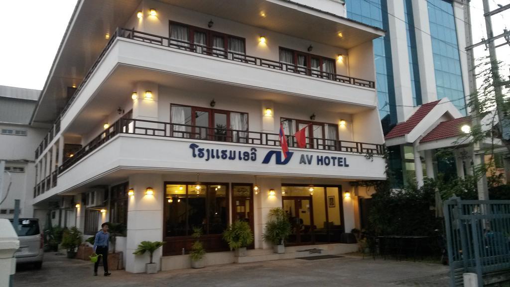 Av Hotel Vientiane Exteriör bild